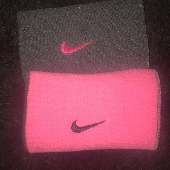 Nike basketball arm bands - Picture 2 of 2